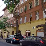 Attila Apartman
